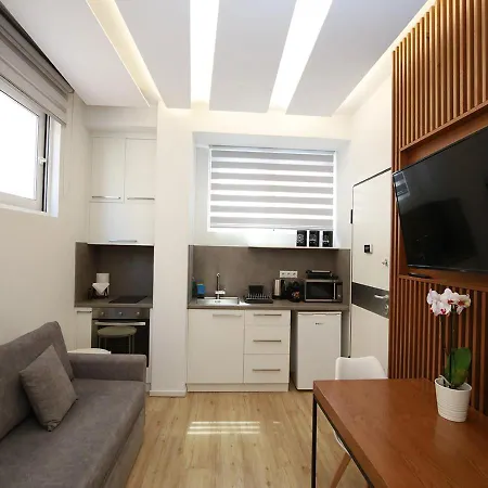 Emily In Athens - Central Modern Flat Syntagma E4-2