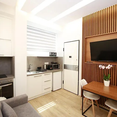 Emily In Athens - Central Modern Flat Syntagma E4-2