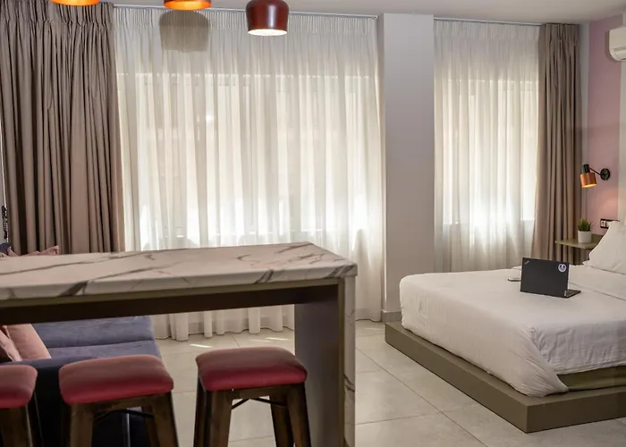Rooster Suites